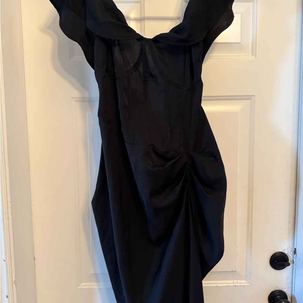 PrettyLittleThing Black Asymmetrical Dress